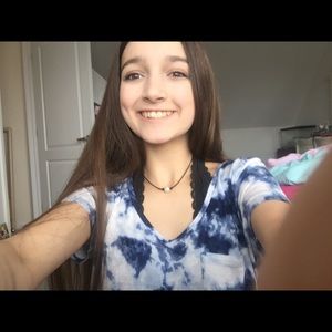 Meet your Posher, Brooke